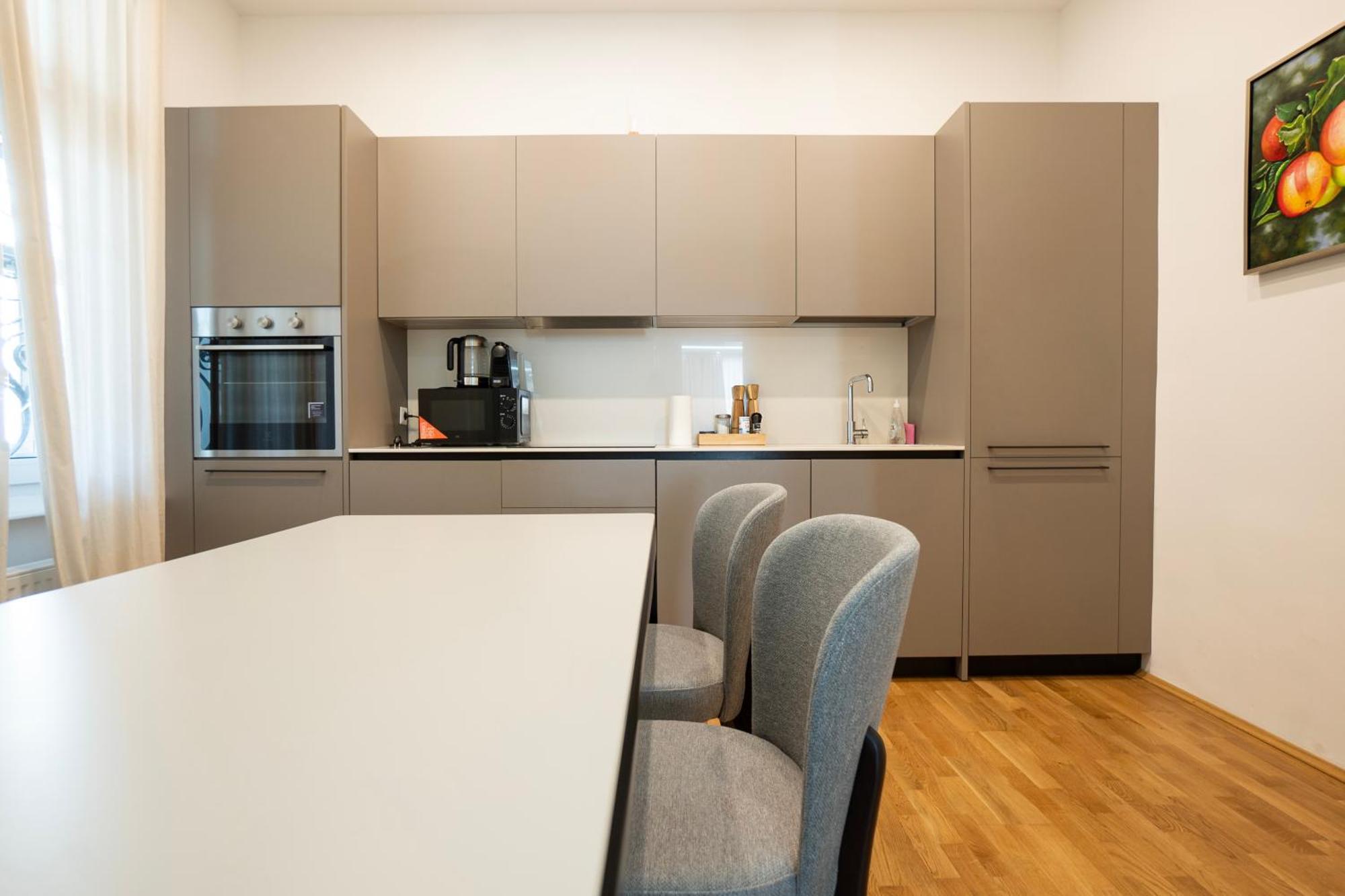 Charming 2-Room Apartment With Balcony, 15 Min To Center Wien Ngoại thất bức ảnh
